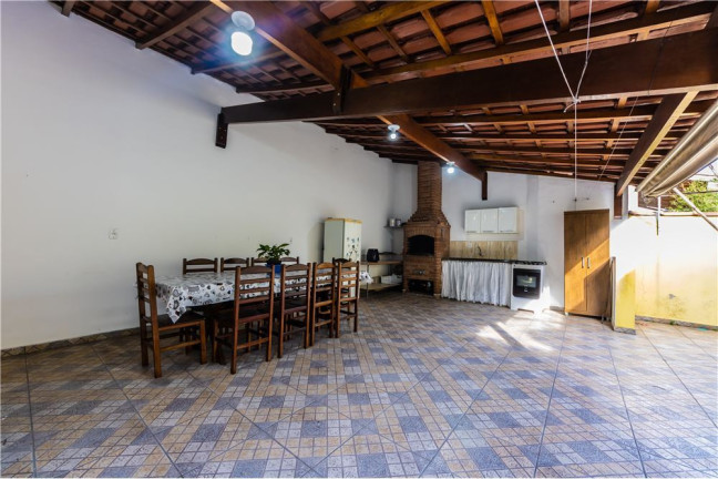 Imagem Casa com 3 Quartos à Venda, em Penha - São Paulo Imagem Casa com 3 Quartos à Venda, em Penha - São Paulo