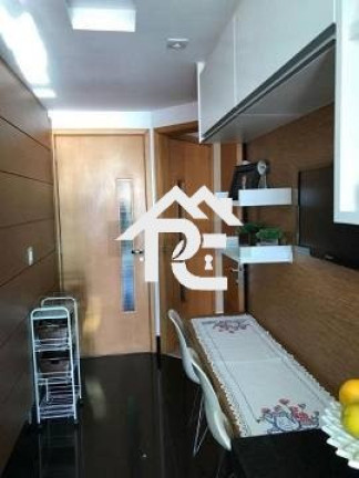 Imagem Apartamento com 3 Quartos à Venda, em Charitas - Niterói Imagem Apartamento com 3 Quartos à Venda, em Charitas - Niterói