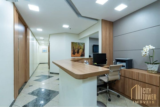 Sala Comercial à Venda, 206 m² em Itaim Bibi - São Paulo