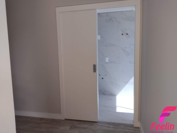 Imagem Casa com 3 Quartos à Venda, 181 m² em Rio Tavares - Florianópolis Imagem Casa com 3 Quartos à Venda, 181 m² em Rio Tavares - Florianópolis