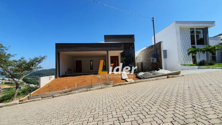 Imagem Casa com 3 Quartos à Venda, 287 m² em São Pedro - Juiz De Fora Imagem Casa com 3 Quartos à Venda, 287 m² em São Pedro - Juiz De Fora