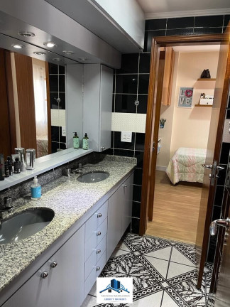 Imagem Apartamento com 3 Quartos à Venda, 122 m² Imagem Apartamento com 3 Quartos à Venda, 122 m²