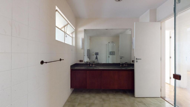 Imagem Imóvel com 3 Quartos à Venda, 237 m² em Higienópolis - São Paulo Imagem Imóvel com 3 Quartos à Venda, 237 m² em Higienópolis - São Paulo