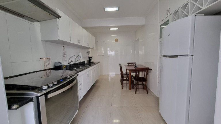 Imagem Apartamento com 3 Quartos à Venda, 130 m² em Pitangueiras - Guarujá Imagem Apartamento com 3 Quartos à Venda, 130 m² em Pitangueiras - Guarujá