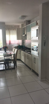 Imagem Apartamento com 3 Quartos à Venda, 64 m² em Santo Antonio - Criciúma