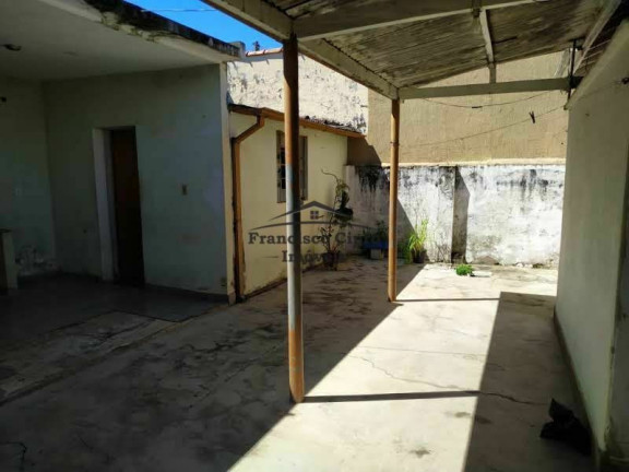 Imagem Casa com 3 Quartos à Venda, 100 m² em Pedregulho - Guaratinguetá Imagem Casa com 3 Quartos à Venda, 100 m² em Pedregulho - Guaratinguetá