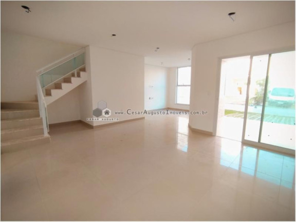 Imagem Casa com 3 Quartos à Venda, 193 m² em Centro - Eusébio Imagem Casa com 3 Quartos à Venda, 193 m² em Centro - Eusébio