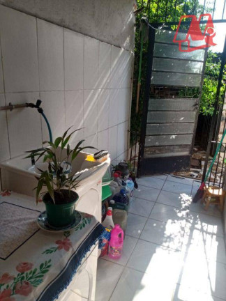 Imagem Casa com 3 Quartos à Venda, 150 m² em Jardim Carvalho - Porto Alegre Imagem Casa com 3 Quartos à Venda, 150 m² em Jardim Carvalho - Porto Alegre