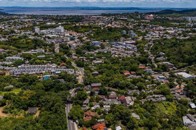Imagem Terreno à Venda, 10.247 m² em Vila Nova - Porto Alegre Imagem Terreno à Venda, 10.247 m² em Vila Nova - Porto Alegre