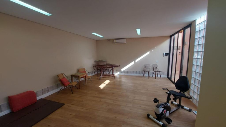 Imagem Imóvel com 7 Quartos à Venda, 300 m² em Jardim Flamboyant - Campinas Imagem Imóvel com 7 Quartos à Venda, 300 m² em Jardim Flamboyant - Campinas