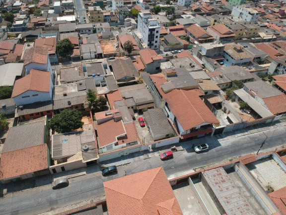 Casa com 2 Quartos à Venda, 70 m² em Riacho Das Pedras - Contagem