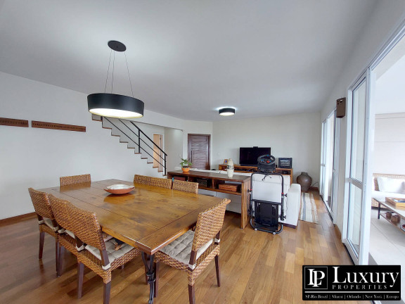 Imagem Apartamento com 4 Quartos à Venda, 258 m² em Campo Belo - São Paulo