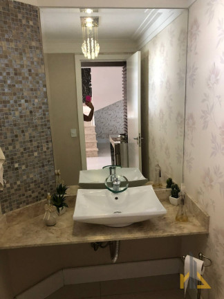 Imagem Sobrado com 3 Quartos à Venda, 166 m² em Atuba - Curitiba Imagem Sobrado com 3 Quartos à Venda, 166 m² em Atuba - Curitiba