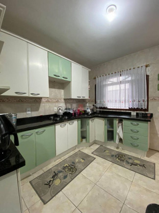 Imagem Casa com 4 Quartos à Venda, 200 m² em Três Rios Do Sul - Jaraguá Do Sul Imagem Casa com 4 Quartos à Venda, 200 m² em Três Rios Do Sul - Jaraguá Do Sul