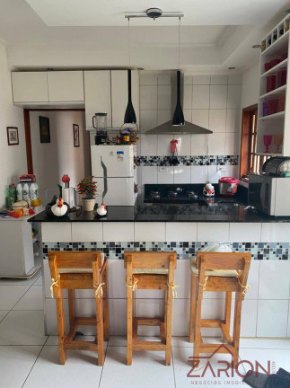 Imagem Casa com 2 Quartos à Venda, 100 m² em Centro - Pindamonhangaba Imagem Casa com 2 Quartos à Venda, 100 m² em Centro - Pindamonhangaba