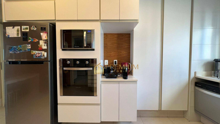 Imagem Apartamento com 4 Quartos à Venda, 259 m² em Jardim Das Colinas - São José Dos Campos