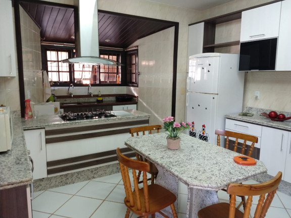 Imagem Casa com 6 Quartos à Venda, 500 m² em Jardim Atlântico Oeste (itaipuaçu) - Maricá