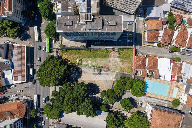 Imagem Apartamento com 2 Quartos à Venda, 75 m² em Tijuca - Rio De Janeiro