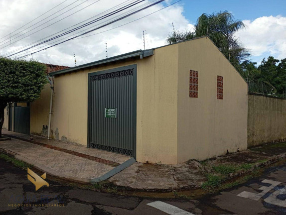 Imagem Casa com 3 Quartos para Alugar, 120 m² em Tiradentes - Campo Grande Imagem Casa com 3 Quartos para Alugar, 120 m² em Tiradentes - Campo Grande