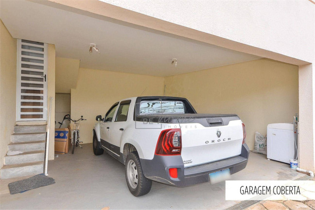 Imagem Casa com 3 Quartos à Venda, 307 m² em São Lourenço - Curitiba