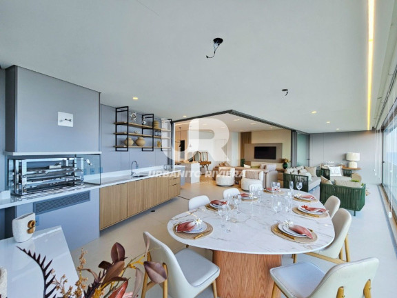 Imagem Imóvel com 4 Quartos à Venda, 208 m² em Riviera - Bertioga Imagem Imóvel com 4 Quartos à Venda, 208 m² em Riviera - Bertioga