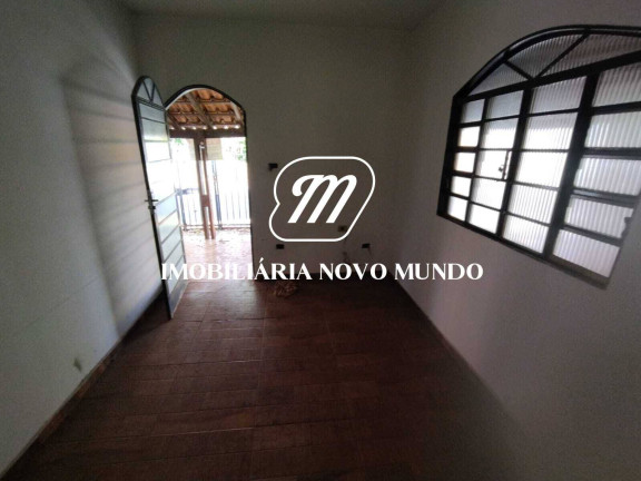Imagem Casa com 2 Quartos à Venda, 400 m² em Umuarama - Uberlândia Imagem Casa com 2 Quartos à Venda, 400 m² em Umuarama - Uberlândia