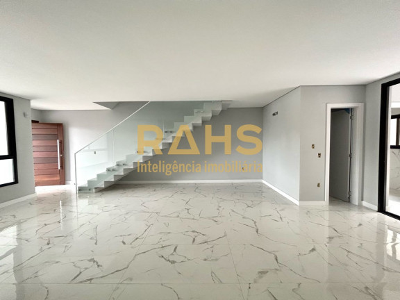 Imagem Casa com 3 Quartos à Venda, 160 m² em América - Joinville Imagem Casa com 3 Quartos à Venda, 160 m² em América - Joinville