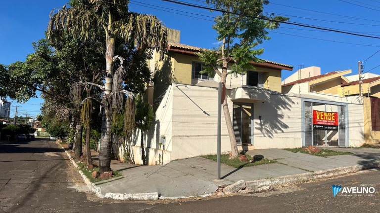 Imagem Sobrado com 1 Quarto à Venda, 259 m² em Vila Rosa Pires - Campo Grande