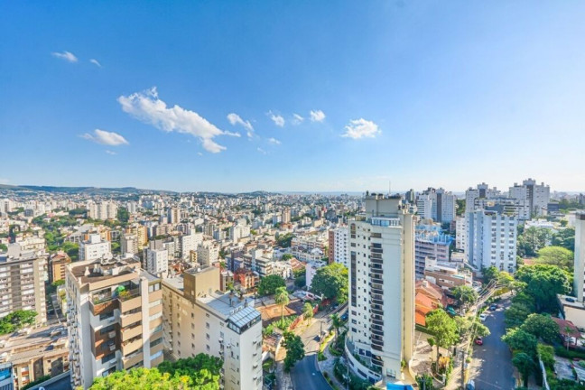 Imagem Imóvel com 4 Quartos à Venda, em Bela Vista - Porto Alegre Imagem Imóvel com 4 Quartos à Venda, em Bela Vista - Porto Alegre