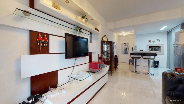 Imagem Imóvel com 1 Quarto à Venda, 53 m² em Petrópolis - Porto Alegre