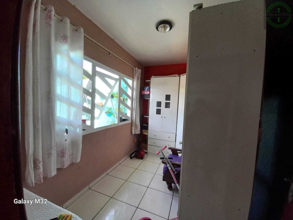 Imagem Casa com 4 Quartos à Venda, em Contorno - Ponta Grossa Imagem Casa com 4 Quartos à Venda, em Contorno - Ponta Grossa