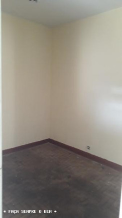 Imagem Casa com 5 Quartos à Venda, 200 m² em Centro - Taubaté Imagem Casa com 5 Quartos à Venda, 200 m² em Centro - Taubaté