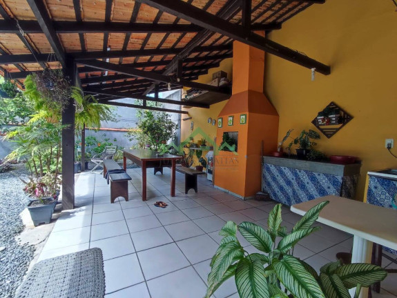 Imagem Casa com 3 Quartos à Venda, 210 m² em Costeira - Balneário Barra Do Sul Imagem Casa com 3 Quartos à Venda, 210 m² em Costeira - Balneário Barra Do Sul