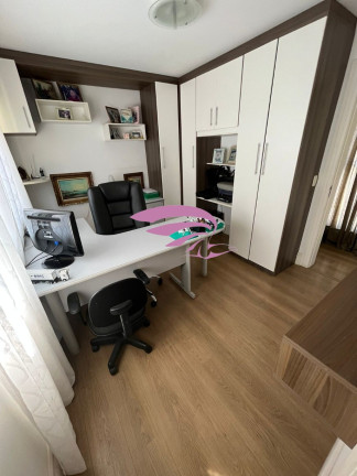 Imagem Casa com 4 Quartos à Venda, 264 m² em São Braz - Curitiba Imagem Casa com 4 Quartos à Venda, 264 m² em São Braz - Curitiba