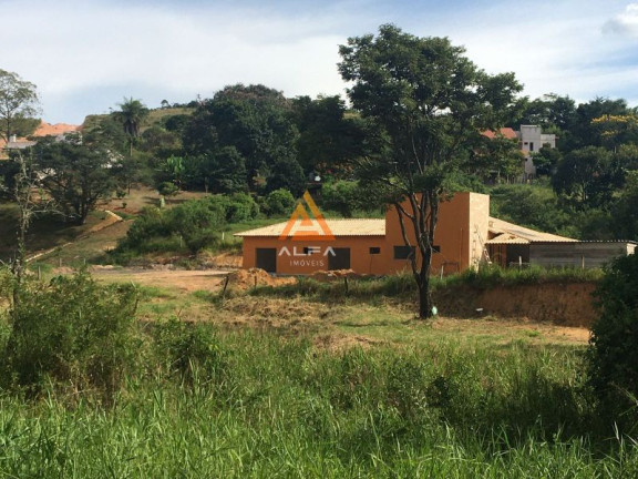 Imagem Imóvel à Venda, 2.100 m² Imagem Imóvel à Venda, 2.100 m²