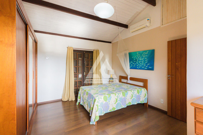 Imagem Casa com 3 Quartos à Venda, 222 m² em Condado De Maricá - Maricá
