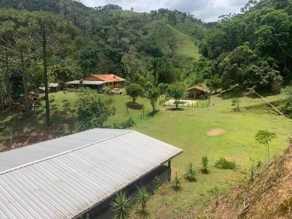 Imagem Chácara com 3 Quartos à Venda, 81 m² em Riograndina - Nova Friburgo Imagem Chácara com 3 Quartos à Venda, 81 m² em Riograndina - Nova Friburgo