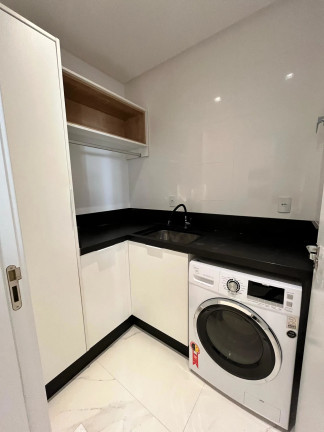 Imagem Apartamento com 3 Quartos à Venda, 126 m² em Meia Praia - Itapema Imagem Apartamento com 3 Quartos à Venda, 126 m² em Meia Praia - Itapema