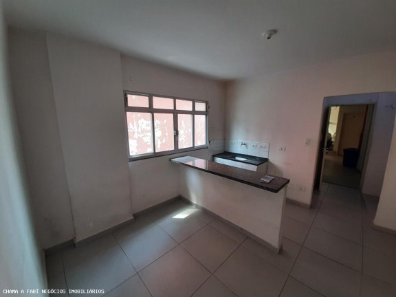 Imagem Kitnet com 1 Quarto para Alugar, 40 m² em Santa Efigênia - São Paulo