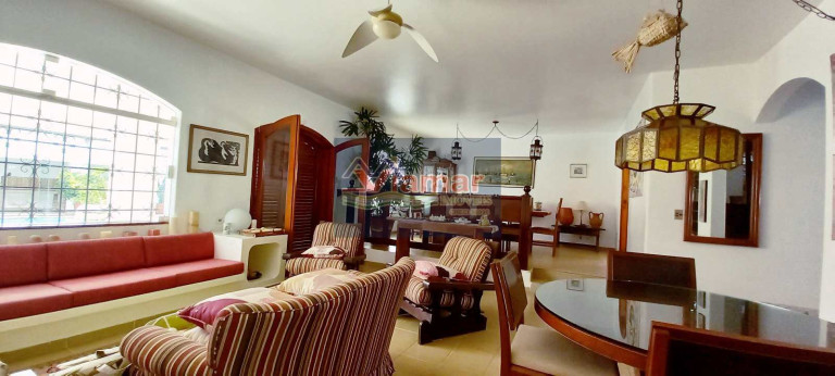 Imagem Casa com 4 Quartos à Venda, 306 m² em Jardim Virgínia - Guarujá Imagem Casa com 4 Quartos à Venda, 306 m² em Jardim Virgínia - Guarujá