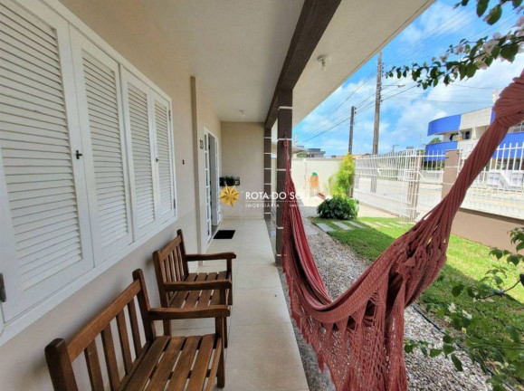 Imagem Casa com 4 Quartos à Venda, 215 m² em Mariscal - Bombinhas Imagem Casa com 4 Quartos à Venda, 215 m² em Mariscal - Bombinhas