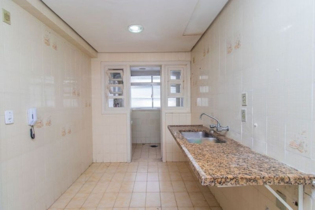 Imagem Apartamento com 4 Quartos à Venda, 243 m² em Santana - Porto Alegre Imagem Apartamento com 4 Quartos à Venda, 243 m² em Santana - Porto Alegre