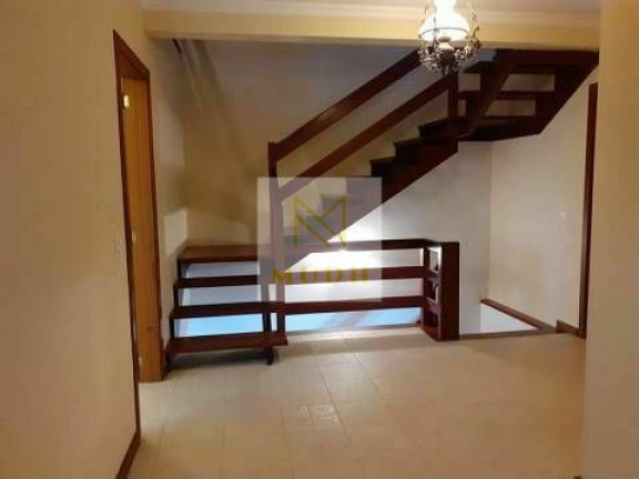 Imagem Casa com 3 Quartos à Venda, 264 m² em Ipanema - Porto Alegre Imagem Casa com 3 Quartos à Venda, 264 m² em Ipanema - Porto Alegre