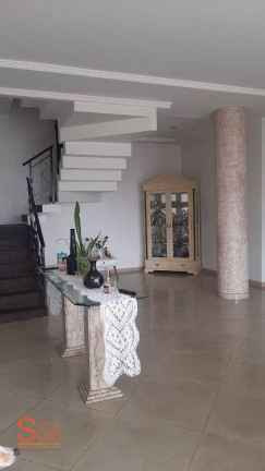 Sobrado com 3 Quartos à Venda, 300 m² em Centro - São Caetano Do Sul