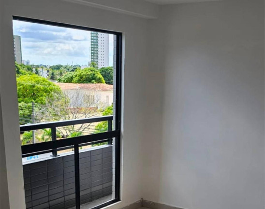 Imagem Apartamento com 1 Quarto à Venda, 29 m² Imagem Apartamento com 1 Quarto à Venda, 29 m²