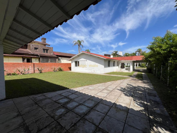 Imagem Casa com 4 Quartos à Venda, 182 m² em Atlântida - Xangri-lá Imagem Casa com 4 Quartos à Venda, 182 m² em Atlântida - Xangri-lá