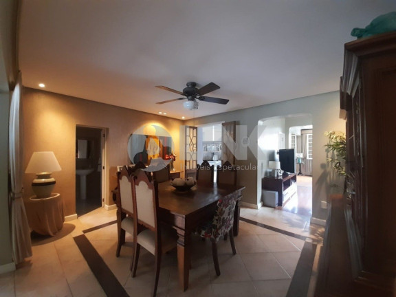 Imagem Casa com 4 Quartos à Venda, 390 m² em Petrópolis - Porto Alegre