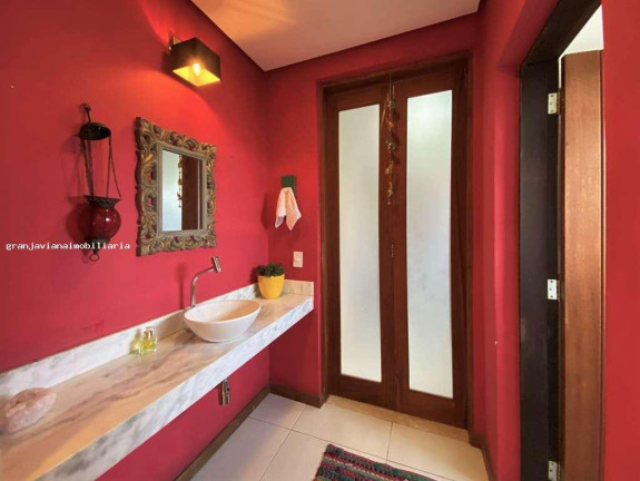 Imagem Casa à Venda, em Chácara Das Candeias - Carapicuíba Imagem Casa à Venda, em Chácara Das Candeias - Carapicuíba