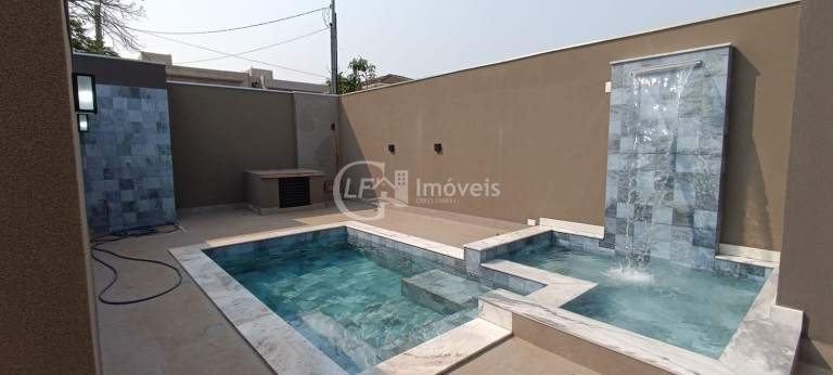 Imagem Casa com 3 Quartos à Venda, 360 m² em Vila Do Polonês - Campo Grande Imagem Casa com 3 Quartos à Venda, 360 m² em Vila Do Polonês - Campo Grande