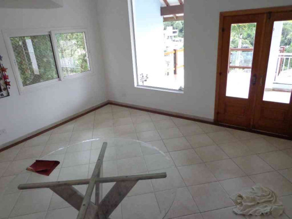Imagem Casa com 4 Quartos à Venda, 236 m² em Aruã - Lagos - Mogi Das Cruzes Imagem Casa com 4 Quartos à Venda, 236 m² em Aruã - Lagos - Mogi Das Cruzes